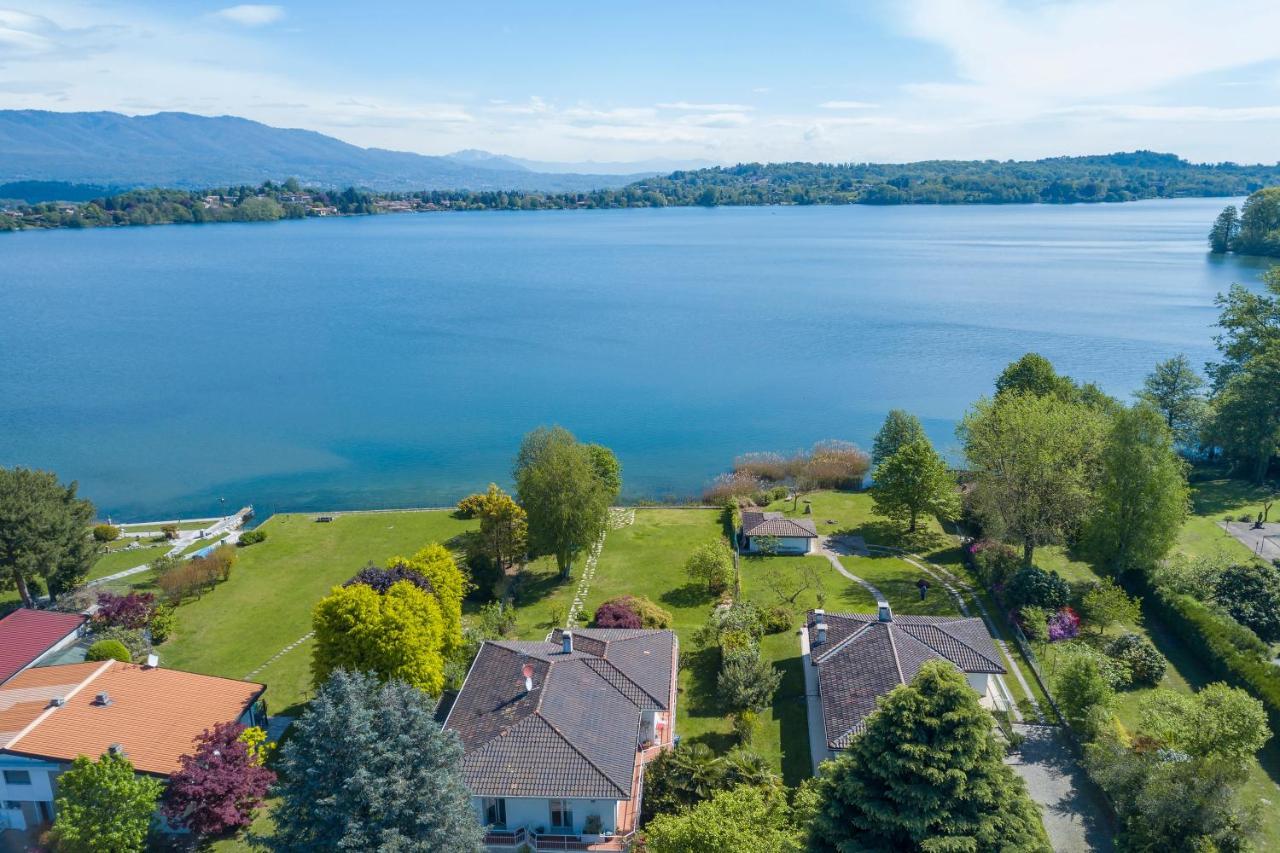 Villa Martine Au Bord Du Lac - Happy Rentals Cadrezzate Εξωτερικό φωτογραφία